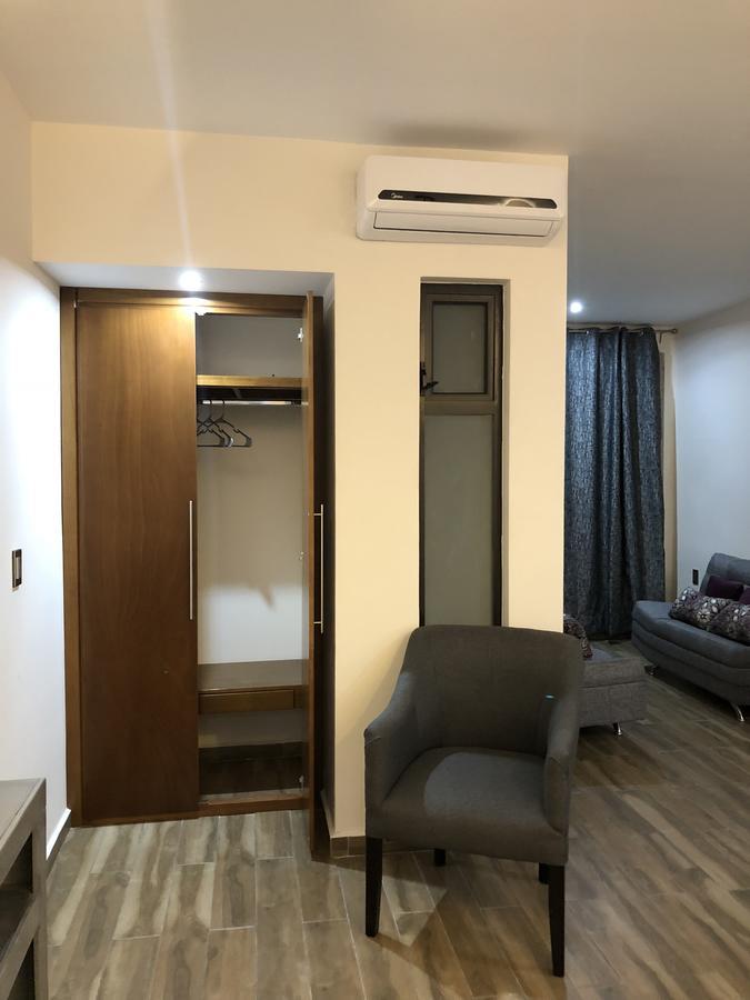 Gold Palace Hotel سان خوان دي لوس لاغوس المظهر الخارجي الصورة